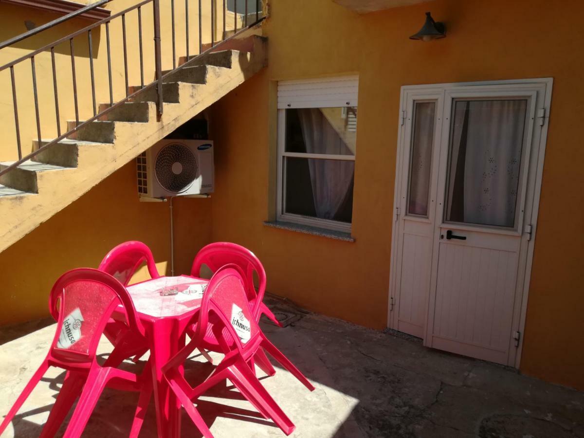 מלון Càbras Casa Campidano מראה חיצוני תמונה